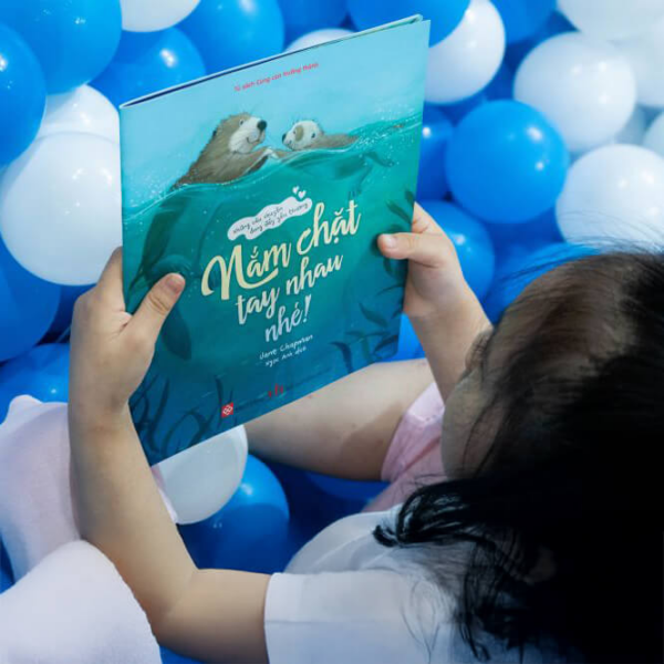 NHỮNG CÂU CHUYỆN ĐONG ĐẦY YÊU THƯƠNG