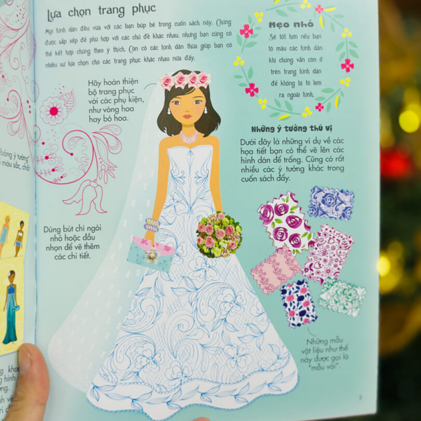 Sách Bóc Dán này #STICKER_DOLLY_DRESSING