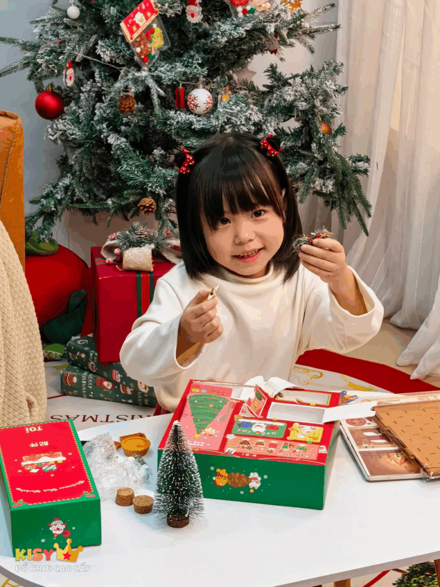 set-do-choi-diy-tiem-banh-giang-sinh-toi-tu-lam-cua-hang-trang-tri-cay-thong-lam-banh-qua-cau-uoc-nguyen-6