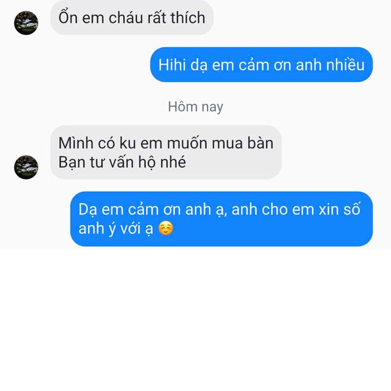 Ảnh chụp tin nhắn khách hàng nói cháu rất thích